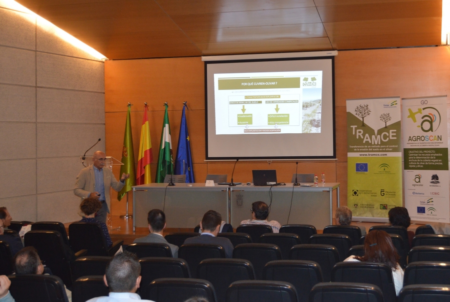 El proyecto del ceiA3, CUVrEN Olivar, se presenta en una jornada divulgativa para técnicos, cooperativistas o divulgadores en la Diputación de Granada