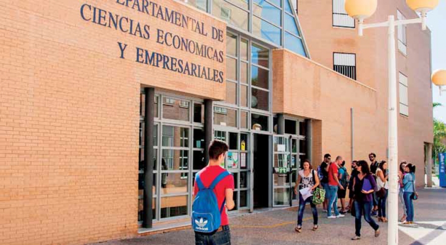 Facultad de Ciencias Empresariales y Económicas de Almería