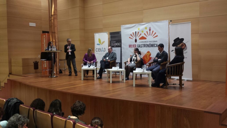 Mesa redonda en el I Congreso Nacional Mujer Gastronómica