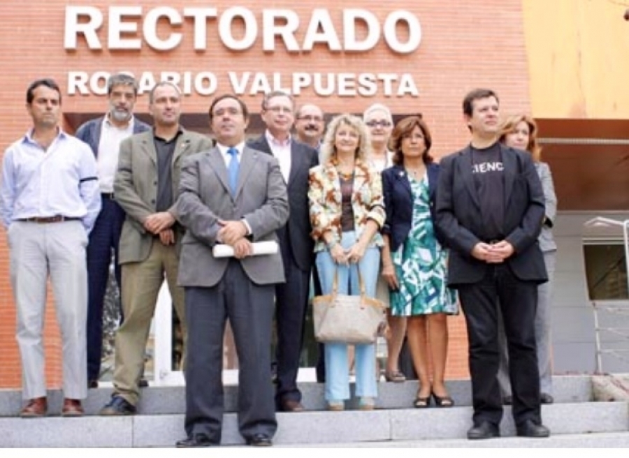 Las universidades andaluzas, de luto por la ciencia