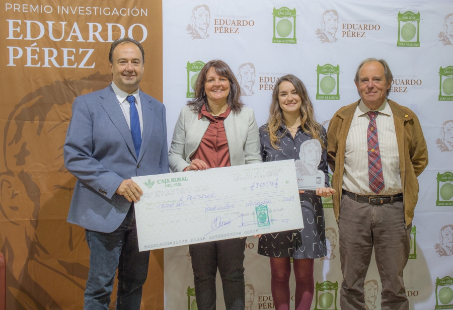 El análisis de las propiedades bioactivas de la hoja del olivo y sus aplicaciones en los sectores biomédicos y alimentarios gana la II Edición del Premio de Investigación “Eduardo Pérez”, el más importante del sector de la olivicultura
