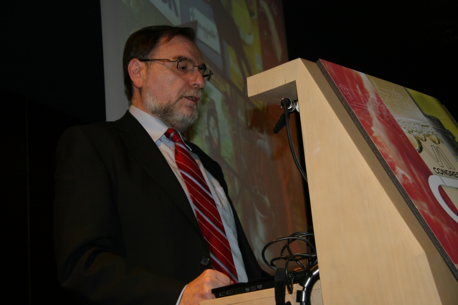 José María Ordovás durante su intervención