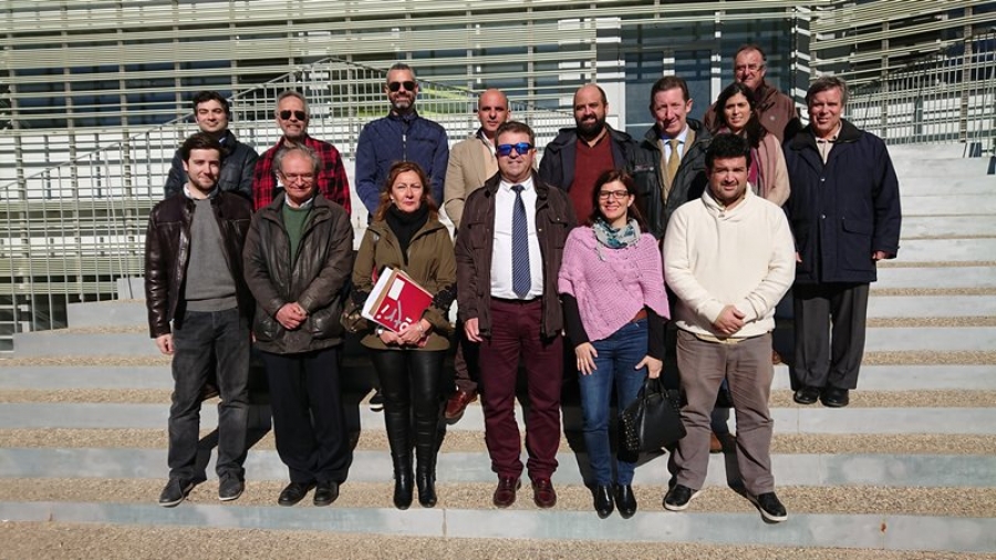 Foto de familia de los todos los integrantes del proyecto TecnOlivo.