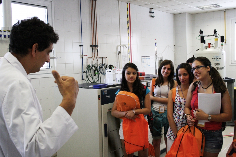 Estudiantes en el Campus Científico de Verano del ceiA3